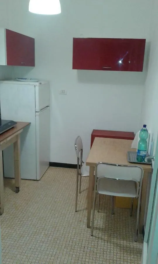 Apartment Ferienwohnung Chloe Levanto Italien