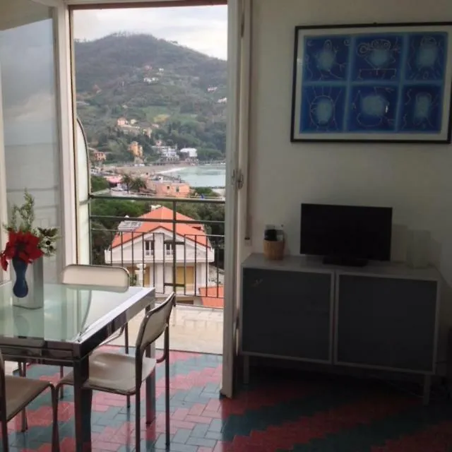 Apartment Ferienwohnung Chloe Levanto Italien